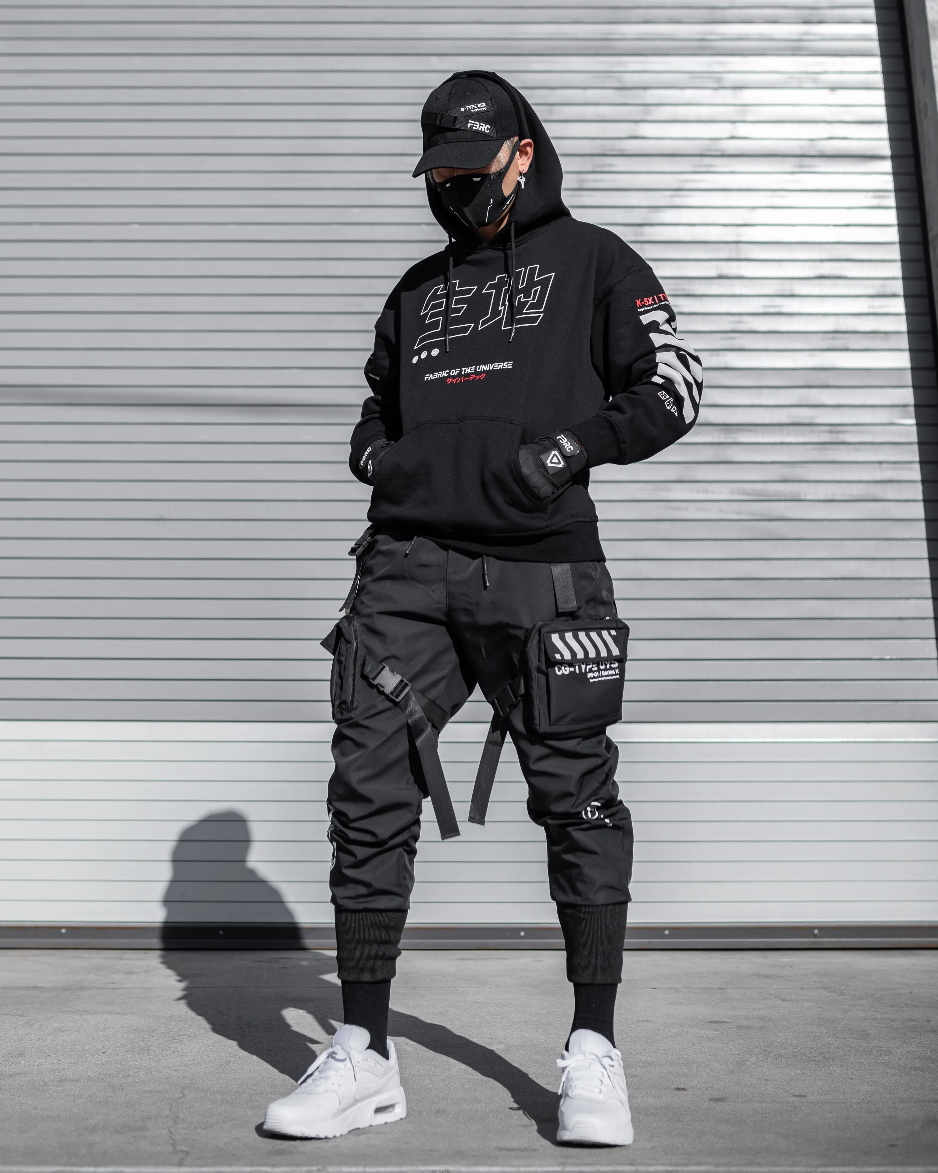 CG-Type 09S Black Cargo Pants