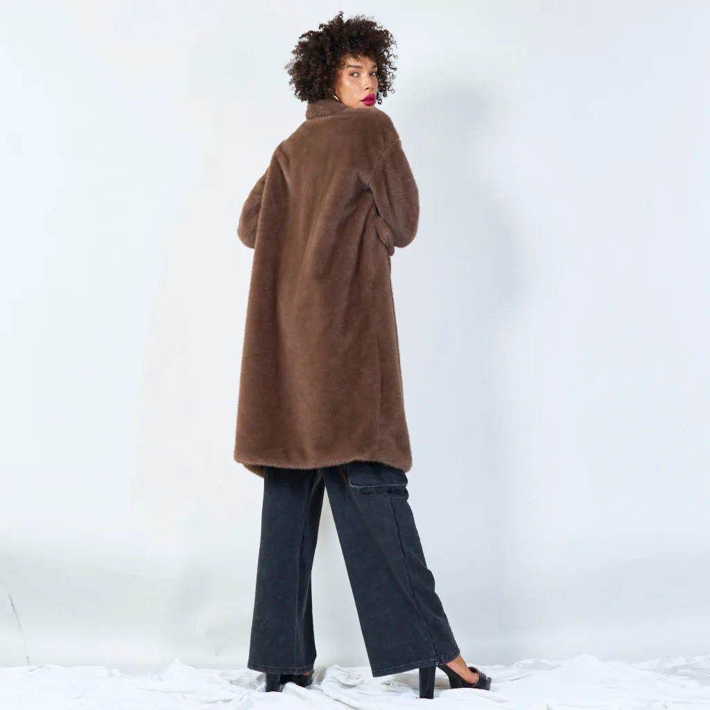 Classic oversized faux fur coat with button closure wholesale