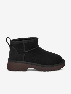 UGG Girls Classic Ultra Mini New Heights Boots in Black